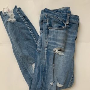 American eagle ripped jeans